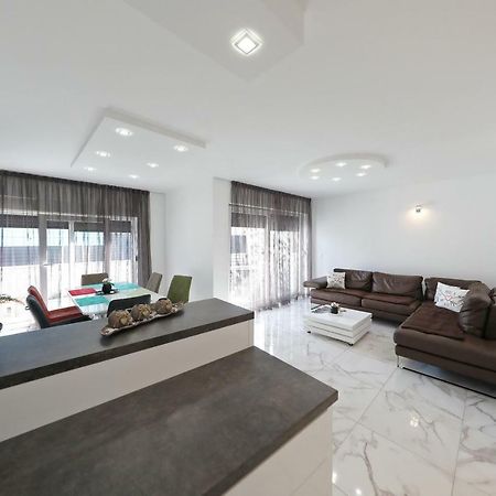 Apartmani Bida ザダル エクステリア 写真